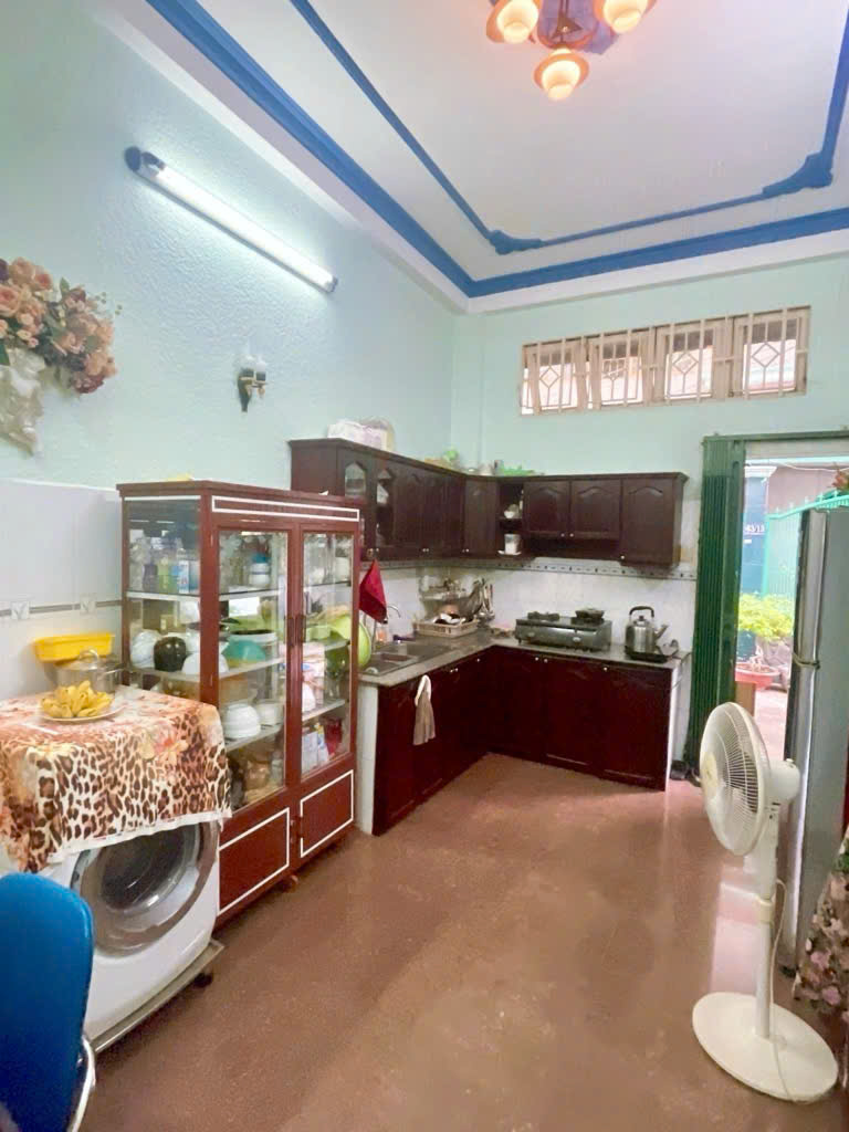 Q.11 – CĂN GÓC 2 MẶT THOÁNG – HXH THÔNG – GẦN ĐẦM SEN